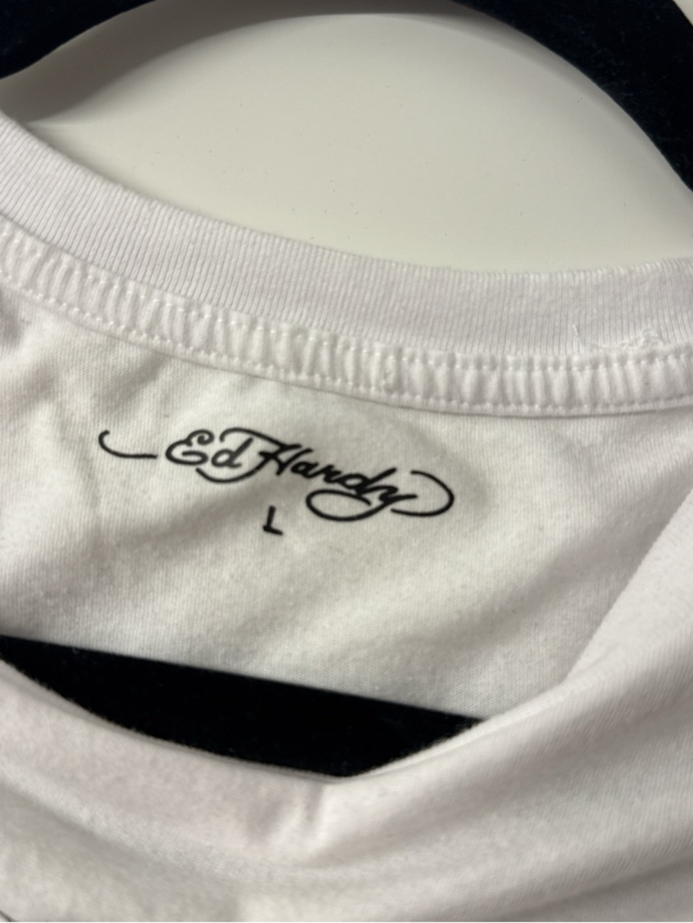 Ed Hardy White and Black Logo Crop Top - Picture 3 of 3